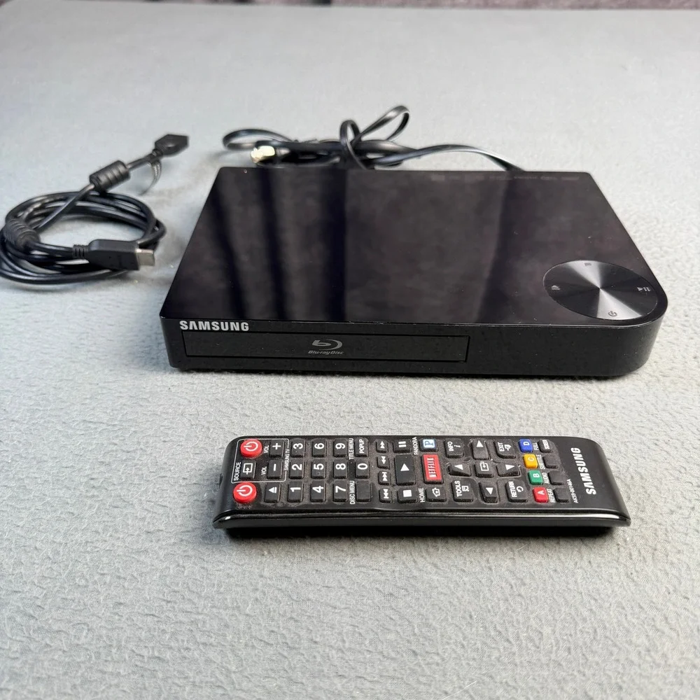 Samsung Blu-ray Disc Player BD-J5700 Black 1080p WiFi Streaming Remote HDMI
